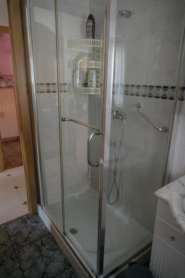 Apartamento Con Piscina Privada Appartement Comarca de Comarca de Vigo Buitenkant foto